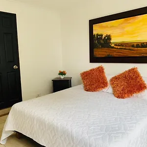 Lleras Premium #1 Hotel